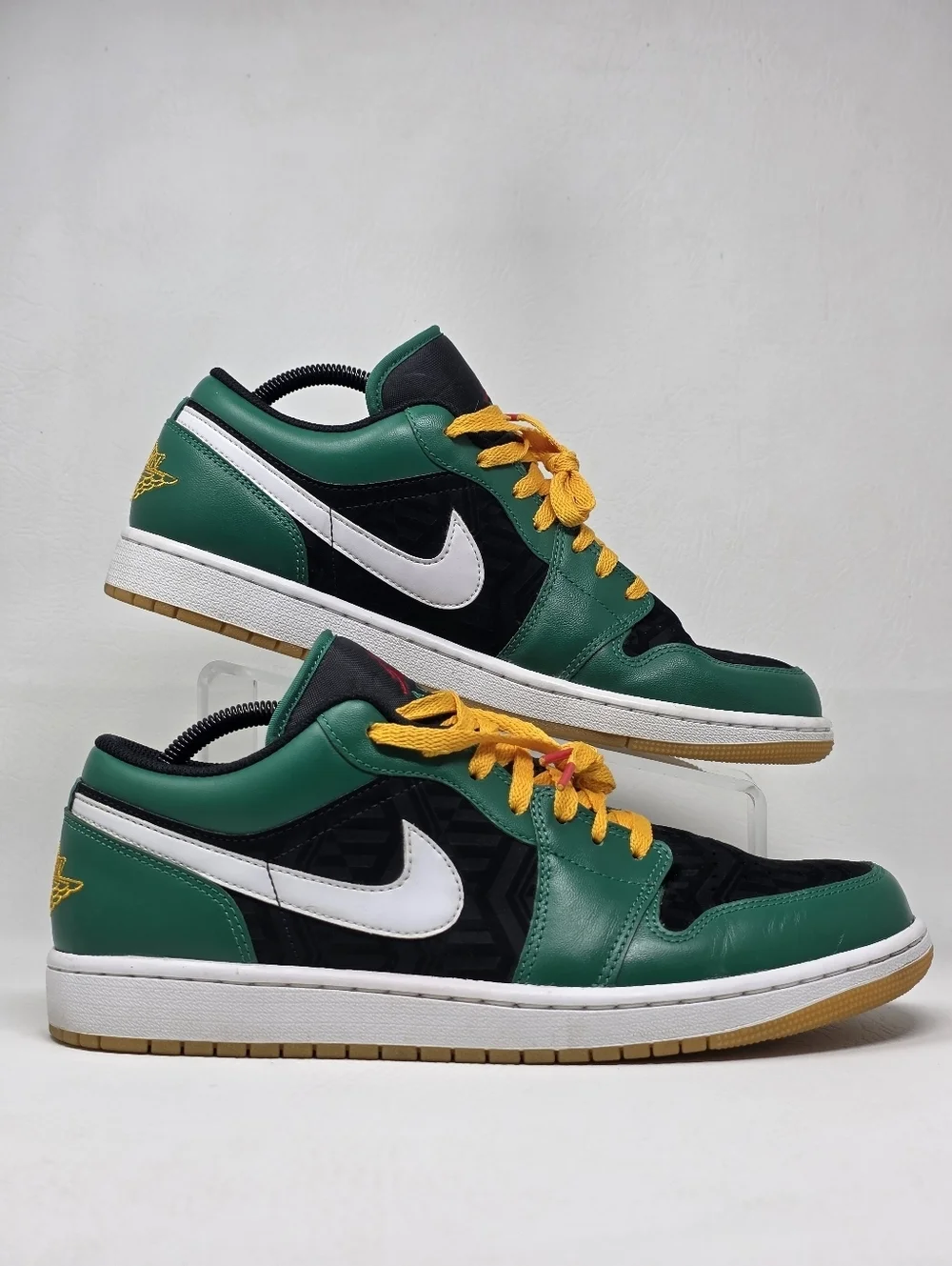 Nike Air Jordan 1 Low Holiday Special Men's Size 11 Athletic Shoes DQ8422-300